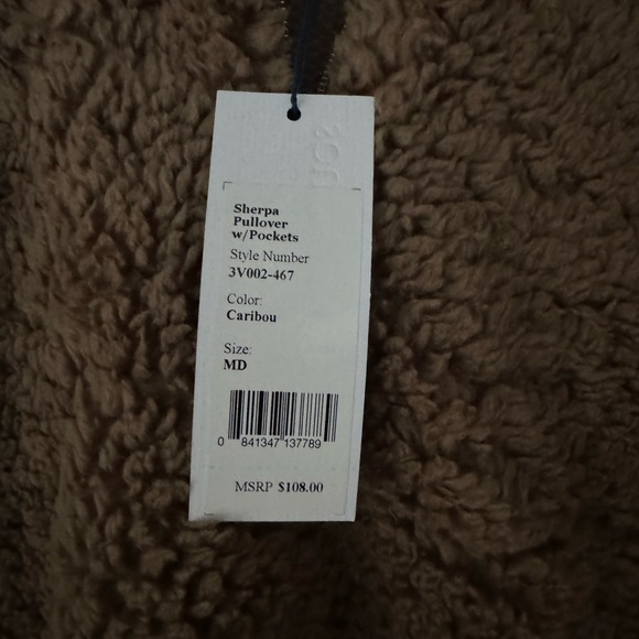 NWT Southern Shirt Company Sherpa Pullover with Pockets in Caribou - Picture 4 of 6